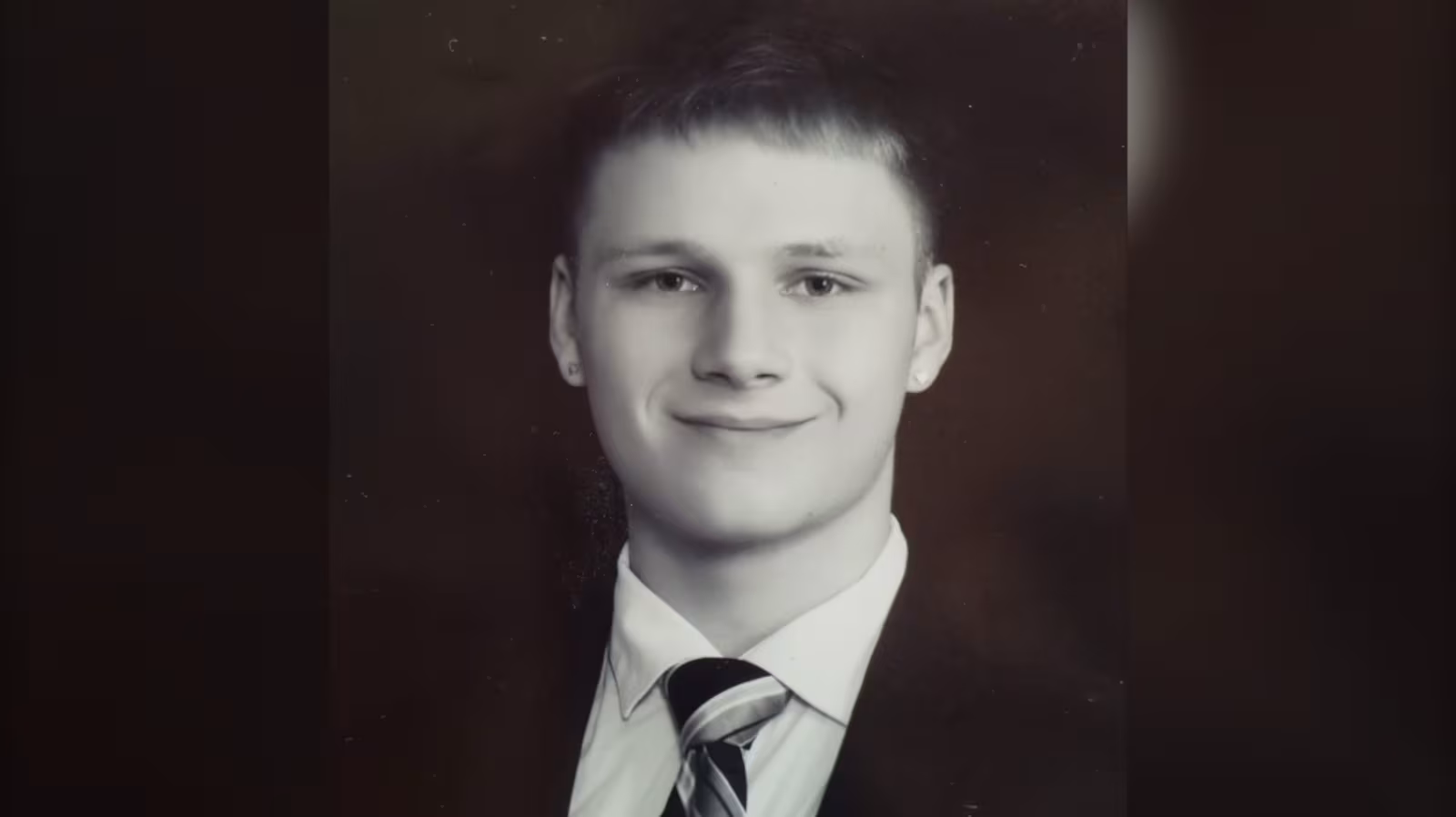 KJE3Q6LK5UYAXTBIES3VGNIG24